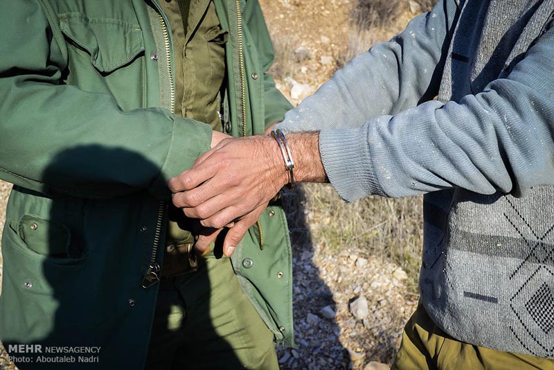دستگیری چهار متخلف شکار و صید در منطقه حفاظت شده قمصر و برزک کاشان